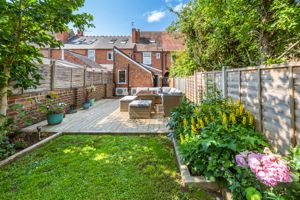 REAR GARDEN- click for photo gallery